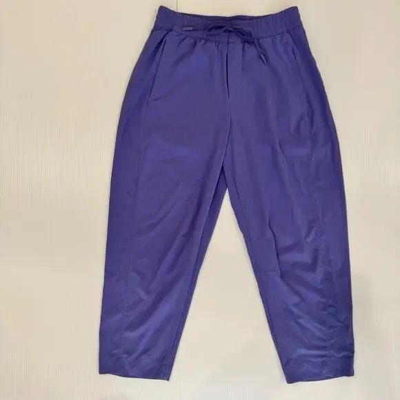 Athleta Arrival Cropped Pants Purple Women's 6 Athleisure Minimalist Travel - Picture 15 of 16
